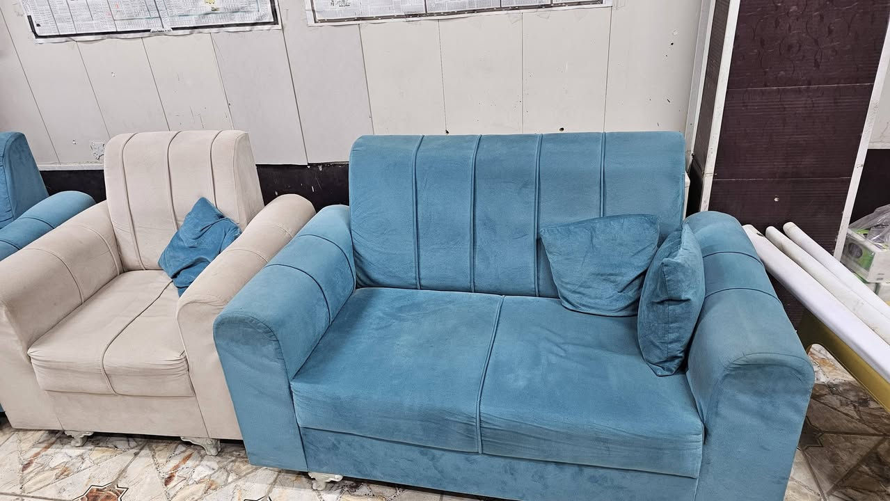 تخم قنفات للبيع سعر  ٣٠٠ الف وبي مجال
استعمال قليل يسع ١٠ نفرات
الموقع النجف حي السلام 
للتواصل
 ***********
