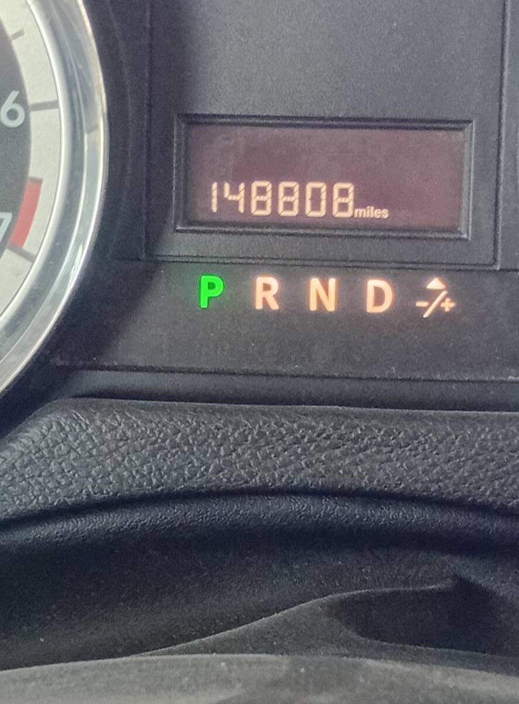 موديل ١٩ فئة sxt ماشيه ١٤٨ الف مايل صور الحادث والسونار بالمنشور مكان السياره بغداد اتصال ***********
