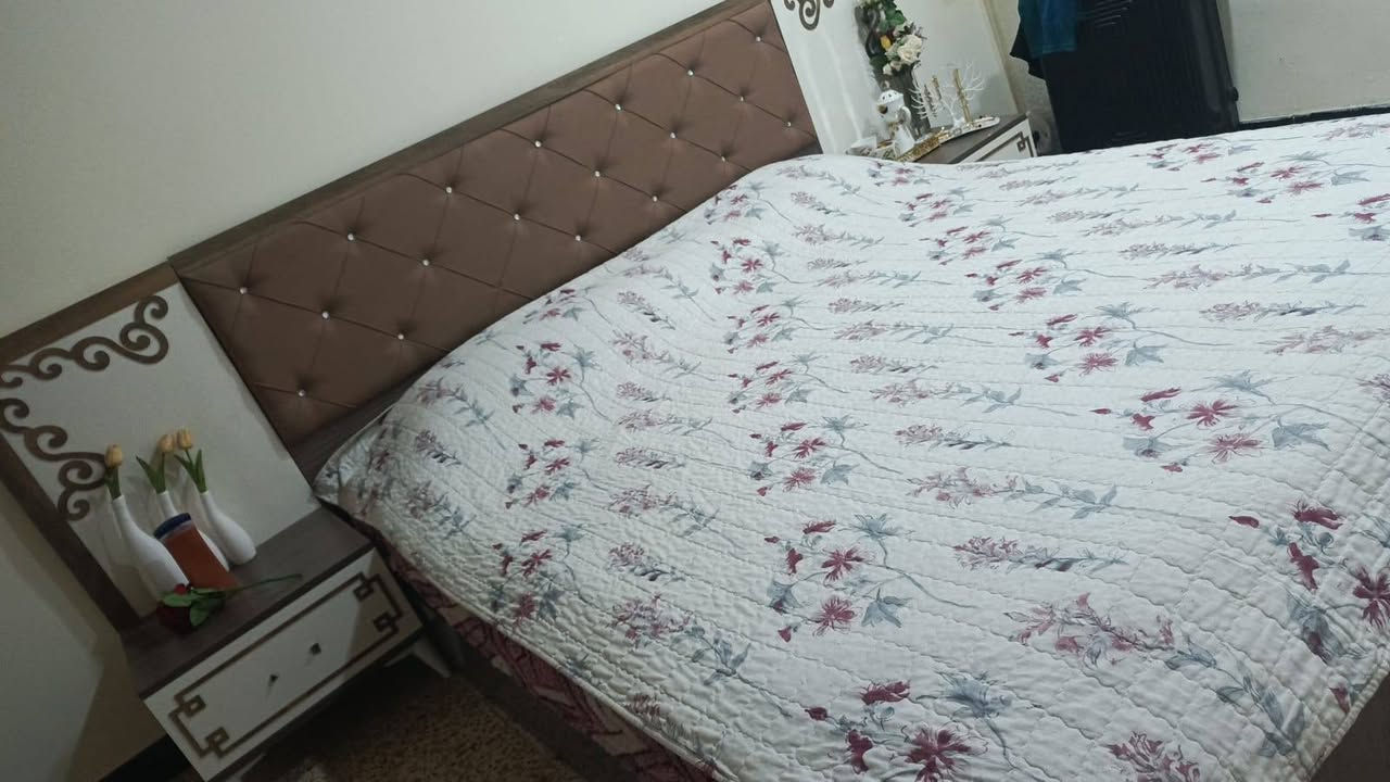 غرفة تركي نظيفة جدا مابيها كسر ولاخدش 370 وبيها مجال بسيط


**إذا كنت صاحب هذا الإعلان وتريد حذفه لأي سبب، رجاءا أرسل رسالة إلى الدعم الفني**