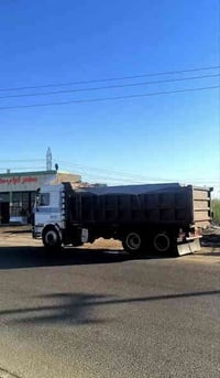 سكانيا 143 مكينه 8 سنكل سبرنك مكفوله من كلشي شاصي مكفول  كير 5ب5  0781...