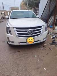 كاديلاك اسكاليد 2015 لون ابيض رقم بغداد  للبيع مكفوله كفاله عامه وارد ...