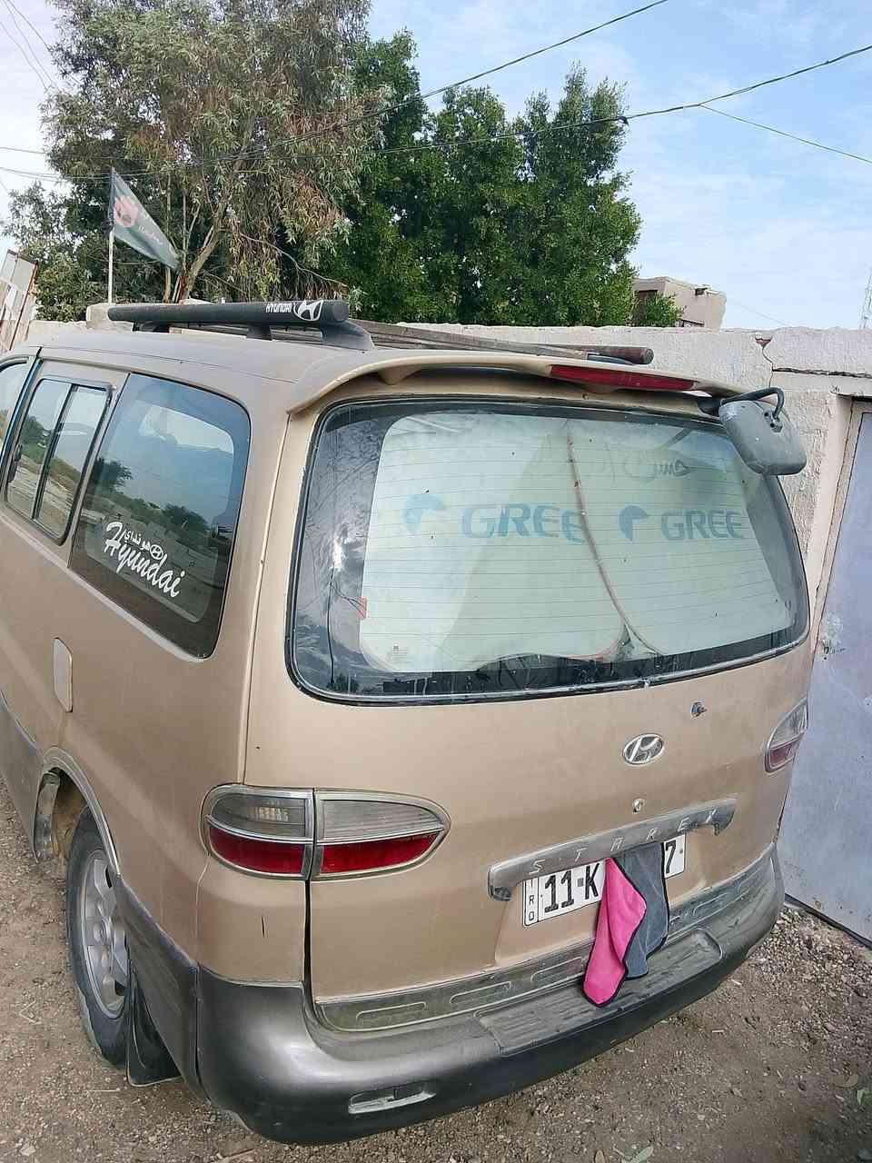 سلام عليكم 
 ستاركس خصوصي 8راكب رقم بغداد نكليزي 
 2000 محدثه 2007
 السياره جاهزه كير ومحرك لا تبخبر ولا تنقيص محرك  مفتوح 
كرهبايات كله شغاله
مكان ناصريه قضاء النصر 
#السعر 55 وبيه مجال 
للستفسار 
***********
