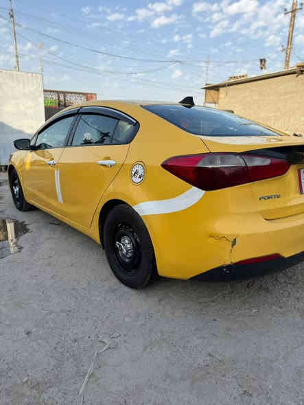 سلام عليكم كيا فورتي مديل 2015مكينه كير كله بلادي بس وشر قبق ولفات مبدله فقط مبدل بيها بنيد  ولباب صدر 
سيارة حلوه ونظيفة صبغتها جديده سعرها 108وبيها مجال شي قليل مكاني بغداد مدينه ***********
