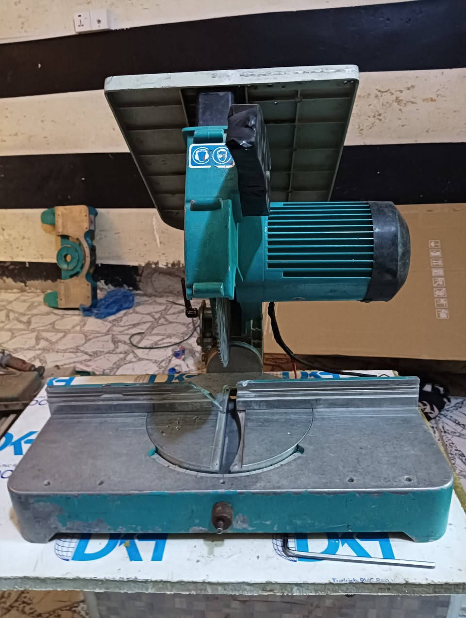 السلام عليكم و للبيع كتر يلمز تركي  اي استفسار الاتصال على الرقم ***********. ***********. أو على الخاص في بابل الحله
