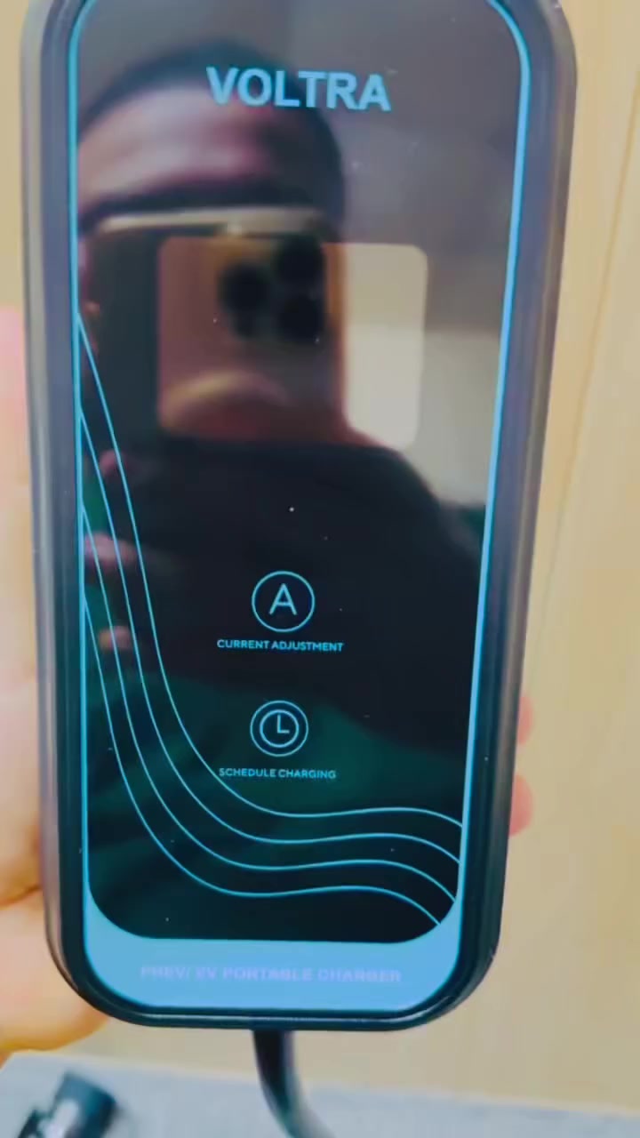 شاحنه BYD متغير الانبيريه 16امبير ماتحتاج ايرث بي نضام ايرث و ضد المي سعر185 وضمان سنتين حقيقي استبدال رقم وتساب ***********
