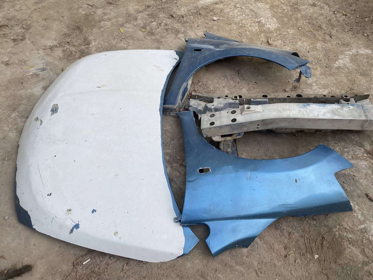 غراض نيسان تيدا للبيع قيم بلي يرضي الله وبالعافية عليك مكاني النجف
للاستفسار ***********
