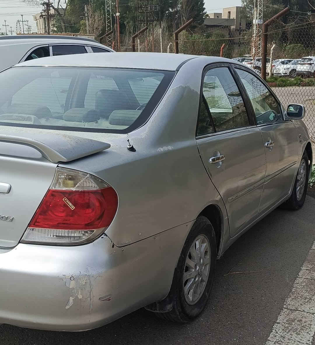 سلام عليكم 
كامري ٢٠٠٦ خليجي  محرك كير مكفول السعر ٨٣ وبيها مجال للاستفسار هاتف *********** مكان السيارة بغداد
