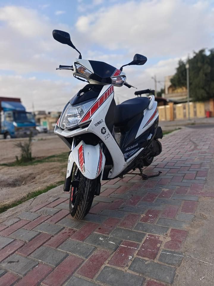 شباب سكنس شمعه دراجه رقم ***********ياباني مكفوله كفاله ماشيه 32سعر 1450
