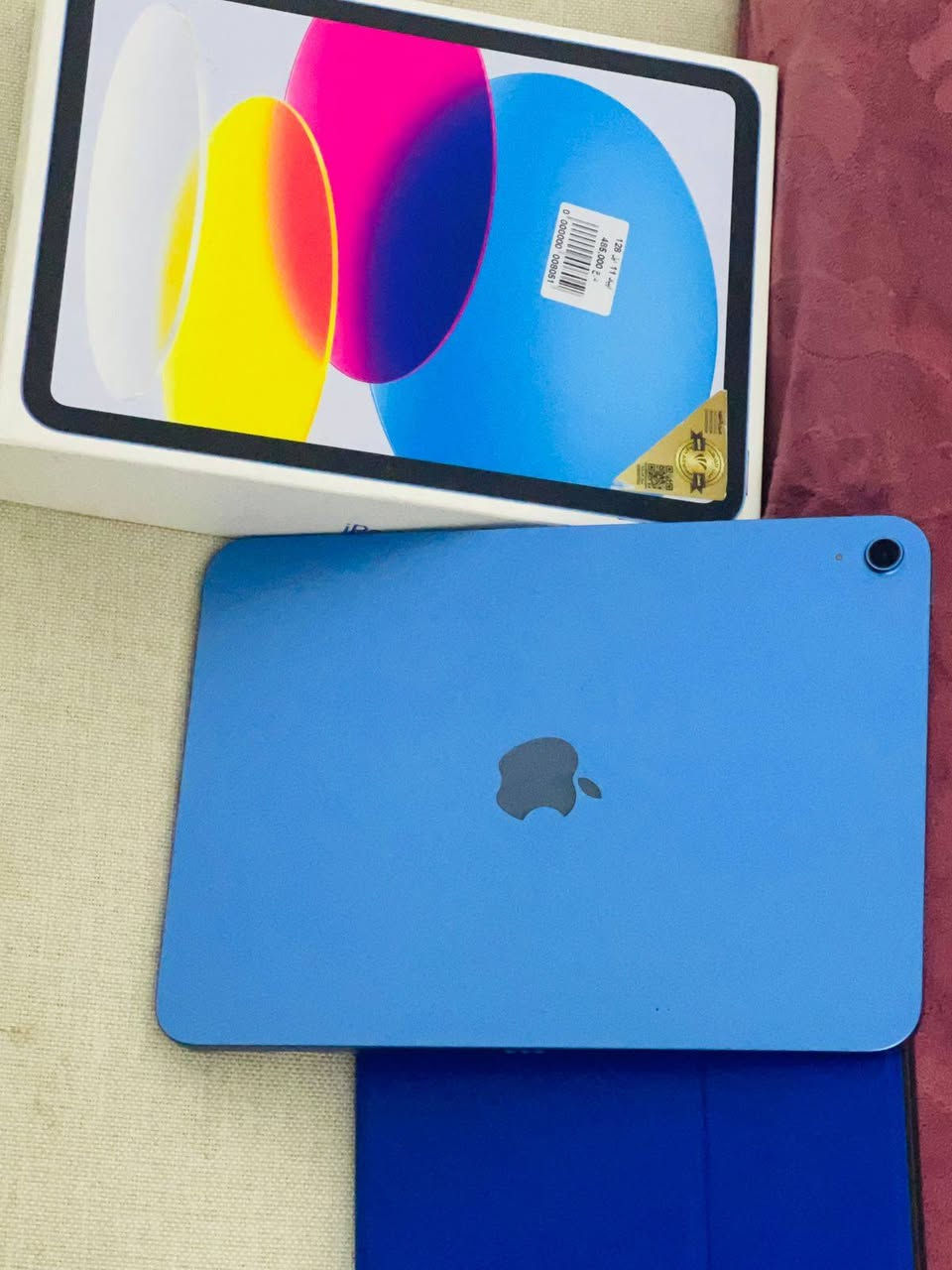 ايباد ١١ جديد جدا ما صار شهر من اخذتة ذاكرة ١٢٨ كامل معا الملحقات كفر +لاسق زجاجي + الشاحنه الأصلي مالت الجهاز  مكاني الرمادي السعر ٤٢٥ الف وبي مجال التواصل *********** وبي واتس اب
