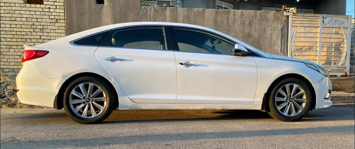 السلام عليكم 
سوناتا 15 خليجي ( وارد كوري ) ماشي عدنا خليجي بس للامانه هي كوري ممشاها 392 قابل للزياده 
مكينة 2000 MPI   رقم بغداد انگليزي سنويه 29
هزه 26 شهر 9 تحويل مباشر 
مكينة وكير وضعهم جيد جدا/حدادية امامي خلفي جيده /تخم تاير نص عمر///بدون حادث مكفولة من الحادث من الدعامية للدعامية بيها تخريب فقط بالعراق بنيد مصبوغ نفسه(شويه مُصفر) والجاملغات الامامية اثنينهم ملاون بيهم  //شرط بدون حادث //الكشر طبيعي بي رصعات  بسيطة او شخوط  بحكم عمر السياره

موصافاتها
—بصمة ودخول ذكي حساسات خلفية وكامره خلفية
—كشنات جلد تحكم كهرباءوتدفئة وتبريد كشنات امامية
—تبريد بيانو اوتو (منفصل )وقطعتين تبريد 
— تحكم سترين كامل وكروس كونترول وسترين فاليوم
—مري كهرباء واشاير بالمري و3 وضعيات قياده
— لايت اوتو تدفئة ستيرن وجنطة ذكية ومرآة وسطية تعتيم تلقائي 
وباقي المواصفات الموجودة بباقي السوناتا المعروفة 
السعر 128 ورقه وبيها مجال كذلك بيهه كم شغله بسيطة نقص تنزل بعد قطع السعر النهائي 
مكانها بغداد / المحمودية / الرشيد 
السياره تجي تشوفها وتدلل مايكون خاطرك غير طيب
وعذرا على الاطاله


**إذا كنت صاحب هذا الإعلان وتريد حذفه لأي سبب، رجاءا أرسل رسالة إلى الدعم الفني**