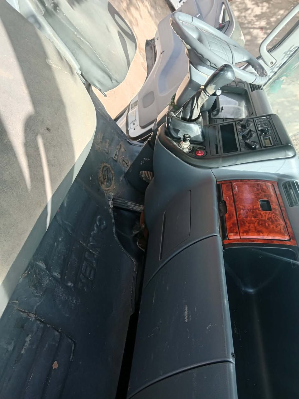 سلام عليكم كنتر قلاب مستيبوشي
موديل 2012  سياره جاهزه طخم تاير حداديه 
تبريد شغال مكان سياره ناصريه 

‭٠٧٨٠ ٨٧٤ ٩٠٢٢‬
