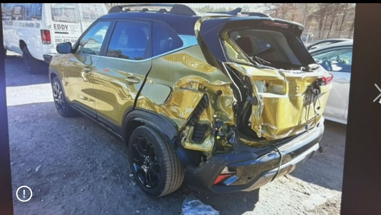 السلام عليكم كيا سلتوس موديل ٢٠٢٤
مواصفات xline تر كلر قماره سوده ولون مميز حادثه بسيط بدون دواخل والصور داخل المنشور فول مواصفات عدا الفتحه بدون ارقام للاستفسار ***********
