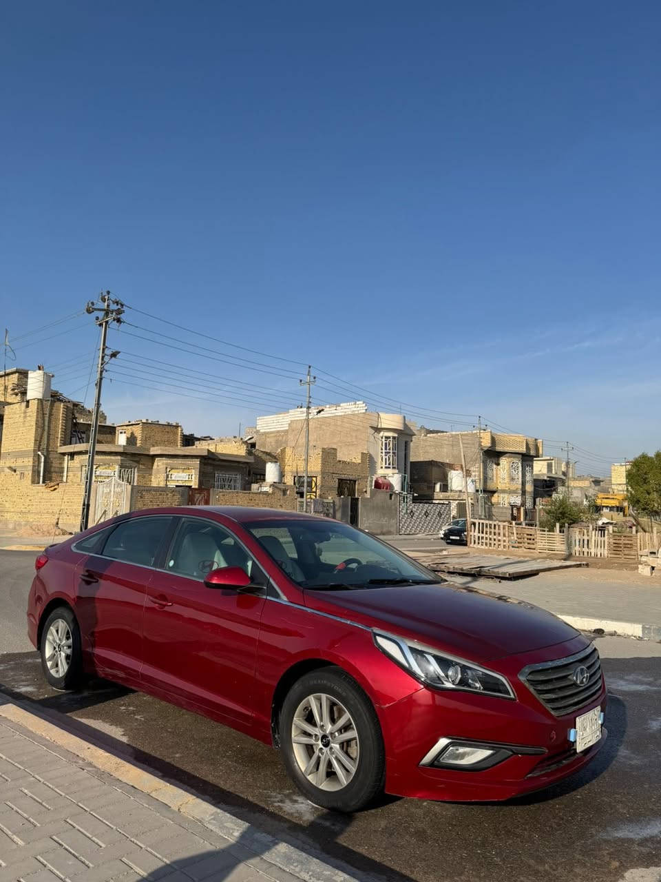 سلام وعليكم هونداي سونتا مديل 2016 وراد أمريكي قطعتين صبغ باب سائق باب خلف سائق  نفسهن وباقي سياره ليبل واحد حادث امريكه وباقي سياره كفاله عامه مكينه كير كفاله حداديه تخم تاير جديد علمن سياره بس حادث امريكه بابين فقط نفسهن ليبل واحد سياره كله موصفات شاشه رادر جانبي تحكم ستيرن بصره حره تحويل مشروع وطني سنويه الغايه 28 مكينه 2400 جديده ماشيه 98 ميل سعر 107 بيه مجال الطيبين العنون بصره ترهم بيع او مروس الاستفسار الاتصال ع رقم *********** العنون بصره
