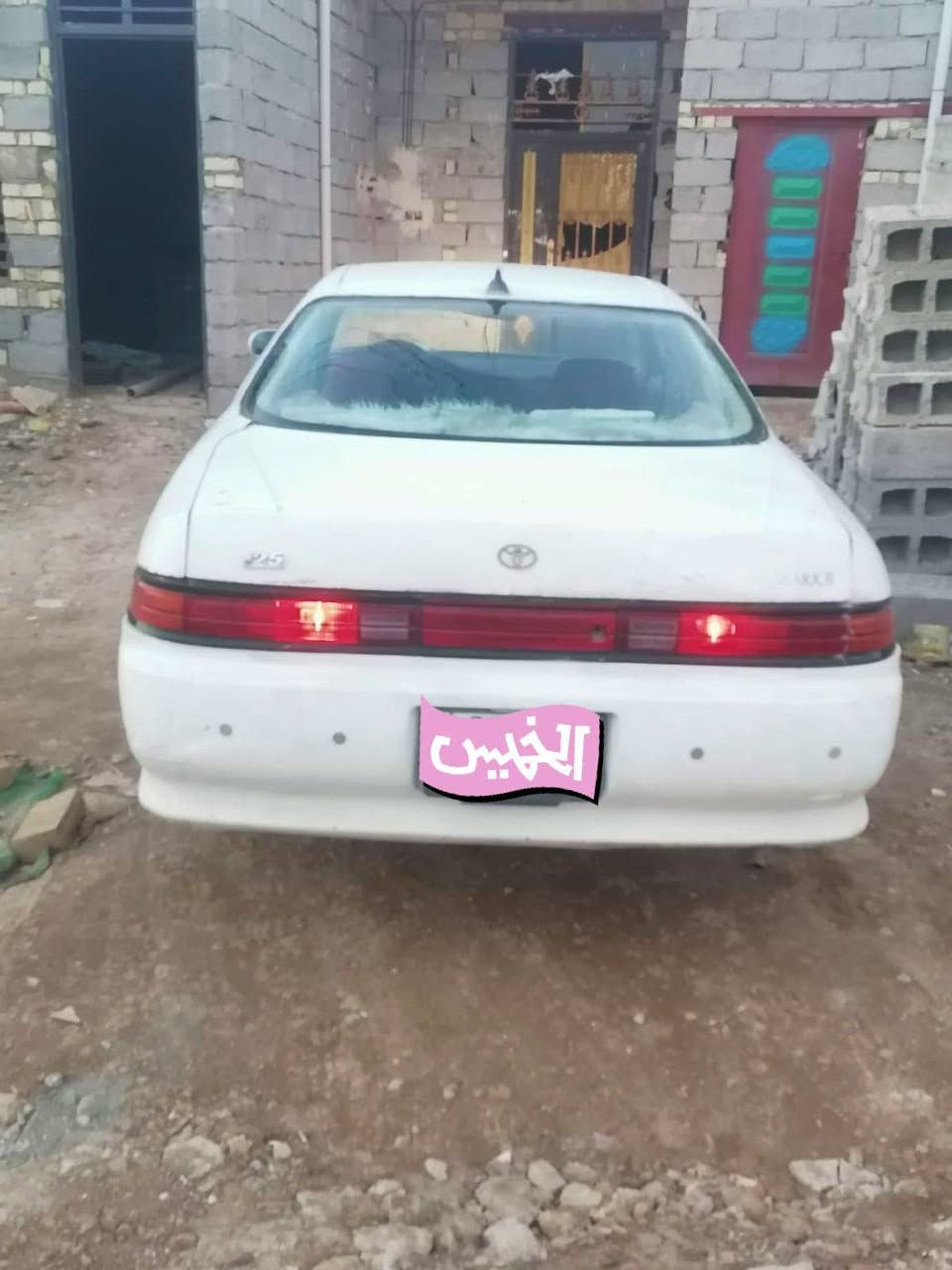 السلام عليكم
سياره مارك  بيها خيط تبخير والجنطه مكصوصه
 رايدها ب 28 وبيها مجال اني مكلف بنشر هذا راعيها
 ***********
