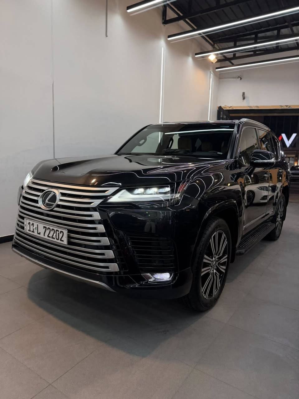 لكزز 2024 ساز بلاتينيوم ماشيه 17 الف مكفوله من جميع النواحي مكانها بغداد الداوودي السعر 131000 دولار(***********)
