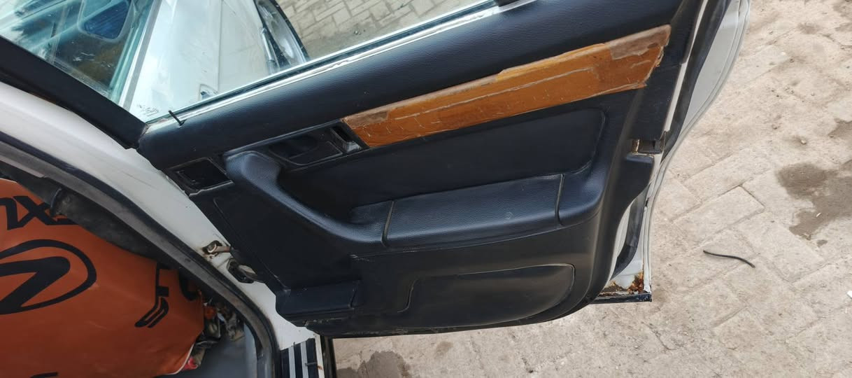 بي ام دبليو735سياره مكينه وكير محوره في في تي بل كارتون حداديه نضيفه كهربائيات كله شغاله رقمه مثنه الماني سنويته ساقطه راعيه يمي بديه كدامكم سعره25 وبيه مجال مكاني دوانيه قضاء الشامية رقمي***********
