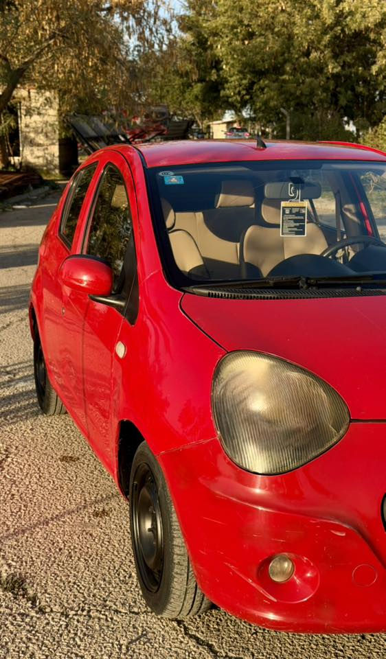 السلام عليكم
باندا الشركة العامة 🟥🟥
موديل 2012
رقم بغداد  أنكليزي 
گير اوتو 
جاهزة من كلشي
مكينة 
گير 
حدادية
تخم تاير 
شاشه
كامرة
مري كهرباء 
مكاني بابل مسيب السعر ✅اتصل وبالخدمه 
***********
***********
