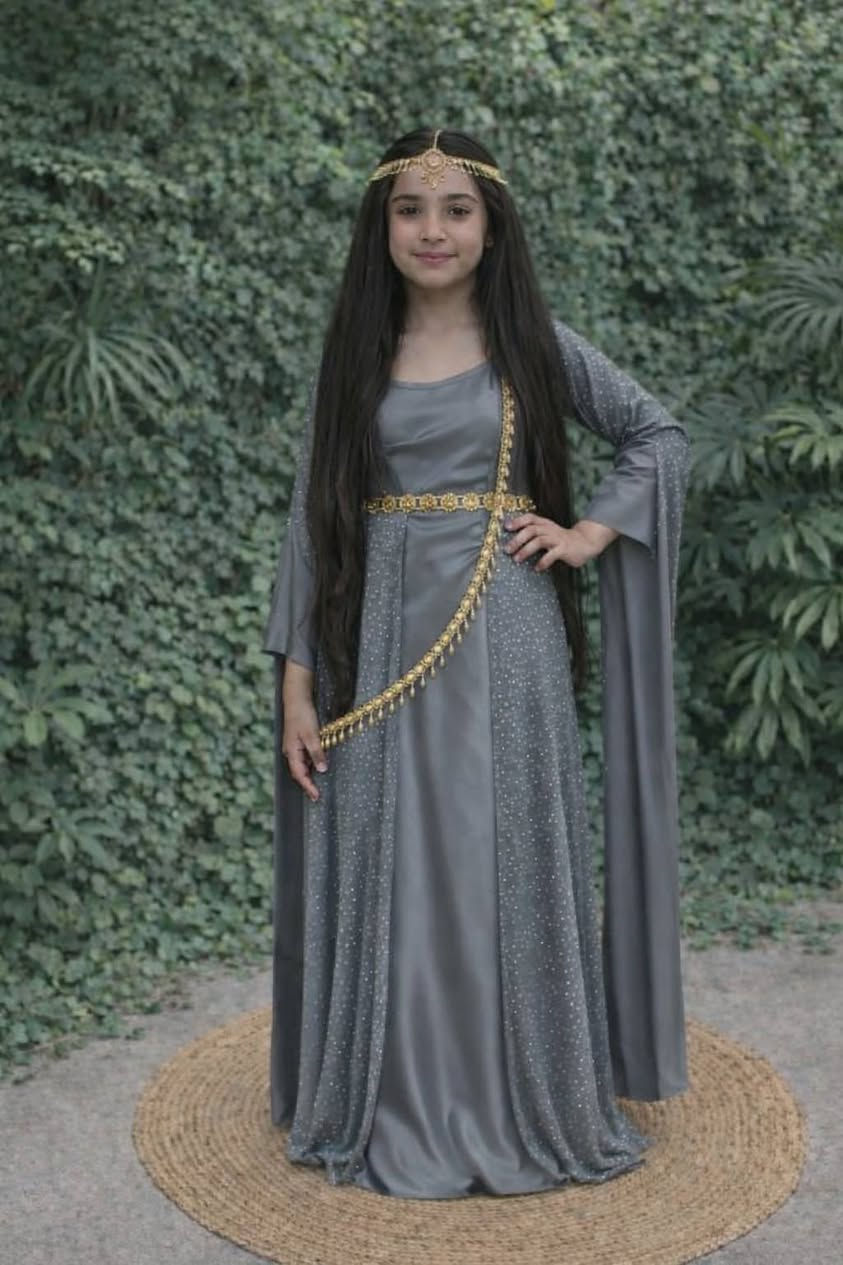 جديد بارقى ❤️❤️
زي الكردي🥰🤍
                شوفولي جمال 🍂🍂 قياس من عمر سنه 1 لحد عمره 13
جماليه زي الكردي 😊 😊 
 السعر الحجز على الخاص 
             توصيل جميع المحافظات🚕


**إذا كنت صاحب هذا الإعلان وتريد حذفه لأي سبب، رجاءا أرسل رسالة إلى الدعم الفني**