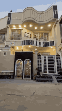 عرض مميز جدا ((100))م طابقين طابوق جمهوري*********** 
4غرف نوم حي الإمام علي ع خلف قاعه فيروز بنص سوك
يصلح سكن وحسينيه كافه خدمات متوفر 
مكاتبه مباشر مع صاحب الأرض وقرار محكمه بسمك 
*********** واتساب ❤️
