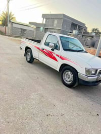 هايلكس • ٢٠٠١ • كفاله عامه