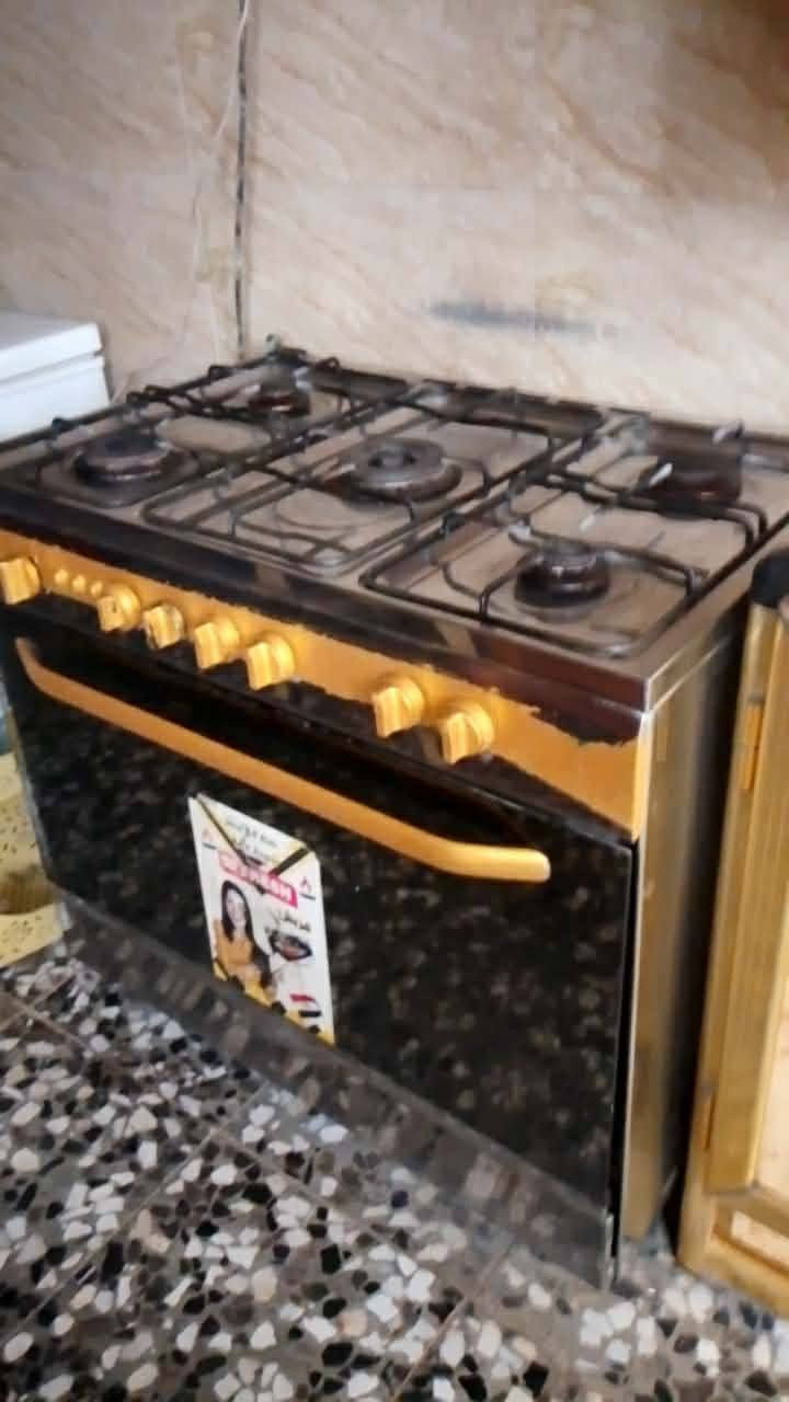 طباخ نظيف وشغال
مكان الدوره


**إذا كنت صاحب هذا الإعلان وتريد حذفه لأي سبب، رجاءا أرسل رسالة إلى الدعم الفني**