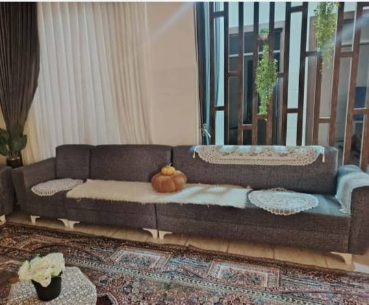 السلام عليكم للبيع مجموعه اغراض نظيفه ومناسبه مسيب حي المعلمين الدوب ***********
مرجوحه كبيره جاهزه سعره 125
ديوان عشرة مقاعد تفصال مو سوكي  سعره الحالي 350
طباخ ايطالي الاصلي مفتاح امان شرط النظافه عل بلاد مملعوب بي ابد350
تخم جلسه مع الكوشات ولشراشف 350
كاونتر ملحق وسنكي مرمر 135
مكيف كرفت كمبريسر تدفئه وتبريد 175
اوڤن حجم كبير 30 اوڤن الثاني شاشه لمس35
حجله كلش نظيفه ب15
غساله اوتوماتيك هيتاشي 25كيلو اكبر حجم عملاقه 325
غساله المتين حجم 18كيلو تغسل بطانيه 125
غساله جبسون 15كيلو 100 
محظرت زلاطه حجم كبير تفيد اهل المطاعم  جديده مامستعمله 25
طبلات عدد 4 خشب اصلي  لون جوزي35
ميز بلازمه 25
 ثلاجه براد مال اي شي ترهم
