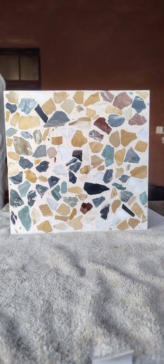 صلابة ✨ متانة ✨ دقة...... 

كاشي رقم خمسة كوكتيل سعر المتر ثمانية ونص مجلي وكامل مطروح بالمعمل قياس 30×30

📍 توصيل لجميع أنحاء الموصل
📞 ***********
📞 ***********
📞 ***********
#معمل_الخير
#كاشي_موصل
#مواد_بناء
#بناء
#شغل_نظيف
