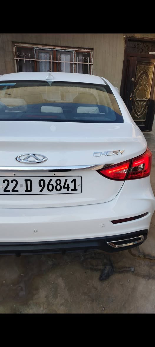 شيري اريزو✨ 5 موديل 2024
سيارة مكفولة من ضربة والحادث كلين
سنوية جديدة ورقم جديد مع شرط تحويل
بيها بطاقة بنزين
(( موصفاته✨ معروفة كلوب عدسة وليد لايتات تبريد قطعتين مع تحكمات بالدركسون شاشة لمس مع إشارات بالمراية ومع حساسات خلفية مع مثبت سرعة ومع اوتو هولد...)) 
سيارة جاهزة 
سعره مناسب جدا  100 مكاني كركوك
للشراي فقط اتصال *********** كركوك, العراق
