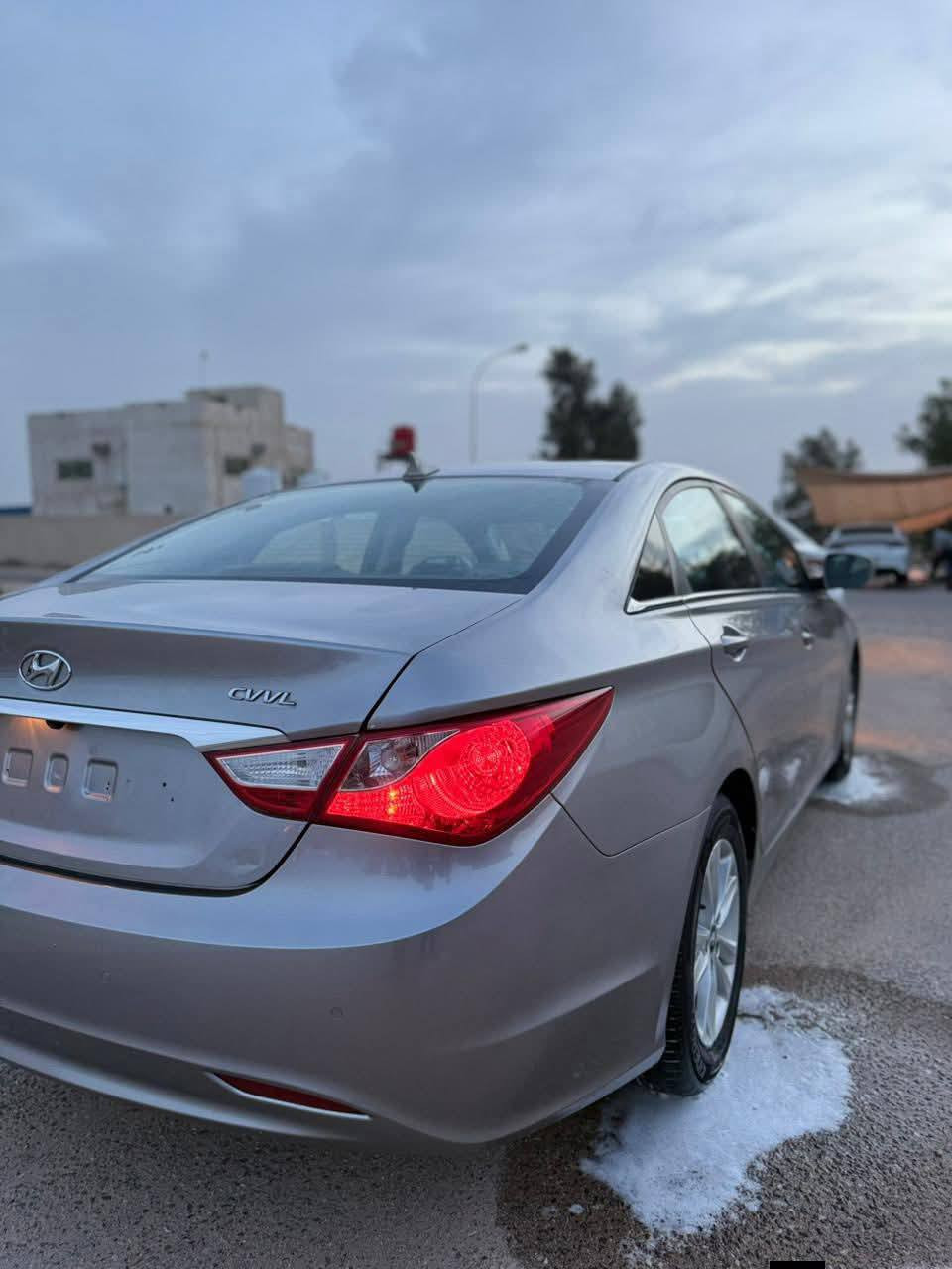 السلام عليكم سوناتا بانزين 14 دوش 2000
سياره جديده توه كملت كصه جنطه
مكينه 
كير 
حداده 
تبريد 
كله كفله عده الكص 
متومه رقم وسنوية اربيل الجديد 
عنوان البصره 
***********
