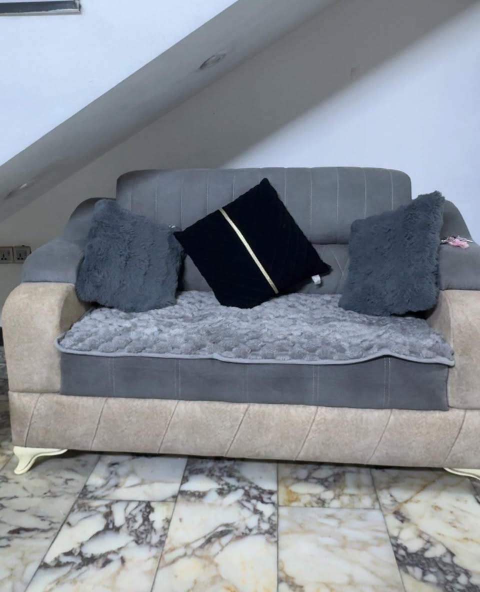 قنفات 10 مقاعد للبيع السعر 400 لا يوجد اي ضرر


**إذا كنت صاحب هذا الإعلان وتريد حذفه لأي سبب، رجاءا أرسل رسالة إلى الدعم الفني**