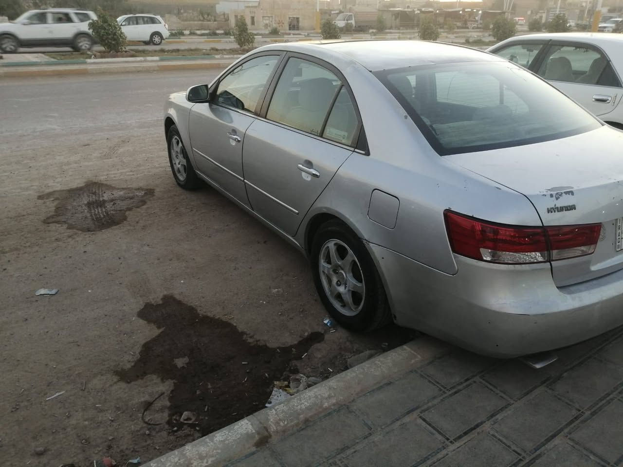 سلام عليكم سياره لبيع سوناته موديل 2006 خليجي مكينه أو كير شرط  حداديه 100/90 تخم تاير نضيف رقم بغداد مشروع وطني السعر  88 أو  مجال مكان ناصريه شطره رقم الهاتف ***********
