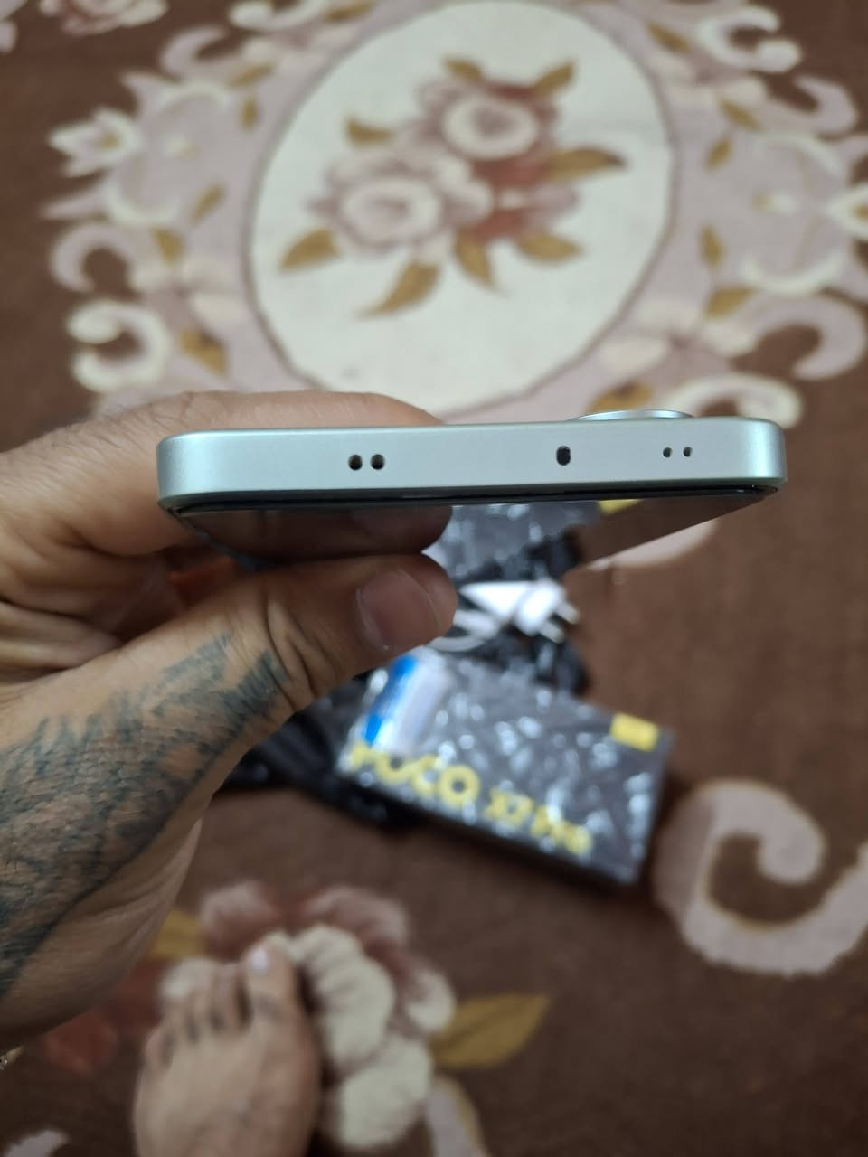 ب بوكو اكس 7 برو ذاكره 512 كامل ملحقات السعر 400 وبي مجال قليل


**إذا كنت صاحب هذا الإعلان وتريد حذفه لأي سبب، رجاءا أرسل رسالة إلى الدعم الفني**