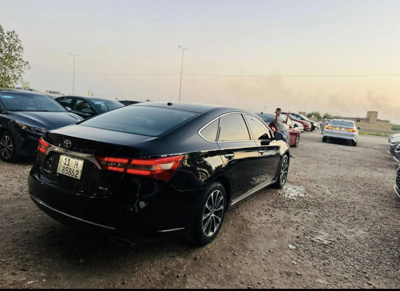 افلون بيع او مراوس موديل 18رقم بغداد تبديل جاملغ وصبغ باب السايق ماشيه 79سعره178شراي يتصل مكان سيارة معارض الرميثه عالشارع العآم معرض احمد آل شمران ***********
