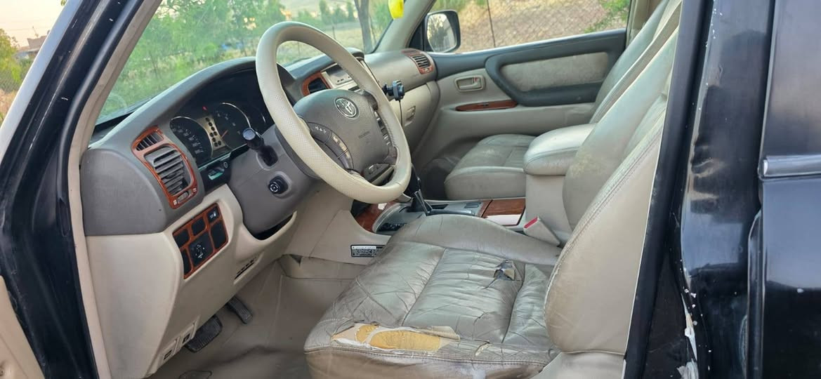 مۆنیکا 
2004 VX.R
ڕەنگ ڕەش تەبدیل ڕەنگ کراوە
8پستۆن
جەگ 
سڵایت
ئۆتۆماتیک 
گێڕ خەریتە
دەبڵ تەنکی 
دەبڵ ئەکسل 
ناوزەرد
تەبریت مەرکەزیو
سەلاجە مەزبوت
سوکان کارەبا
تەبریت لەمس 
سوکان ڤۆلیۆم

سەنەویو ژینگەو ڕێگاو بانو ڕەقەمی تازەیە تا2031 تەحویلو غرامەبەشەرت 

سەیارەکە عام بۆیاخە لەسەر ساخی تەبدیل لەون کراوە دەعمو لێداوو قرچی نیە 
گێڕو مەکینەو ئەکسلو تەبریت و مەرکەزیو سەلاجەو هەموی بەشەرت 
سعری  135 گڵاو معاملە
0️⃣7️⃣5️⃣0️⃣1️⃣8️⃣9️⃣1️⃣0️⃣0️⃣3️⃣
0️⃣7️⃣7️⃣0️⃣1️⃣5️⃣8️⃣4️⃣1️⃣2️⃣5️⃣ شمشمل, السليمانية
