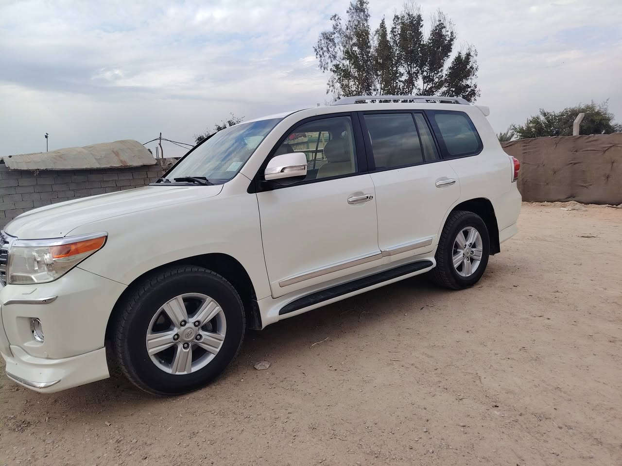 السلام عليكم
لاندكروز2014
محركV6
رقم بغداد
سنويه بسمي ل2030
مواصفات بريم اصل
مكان نجف
السعر 355
***********
