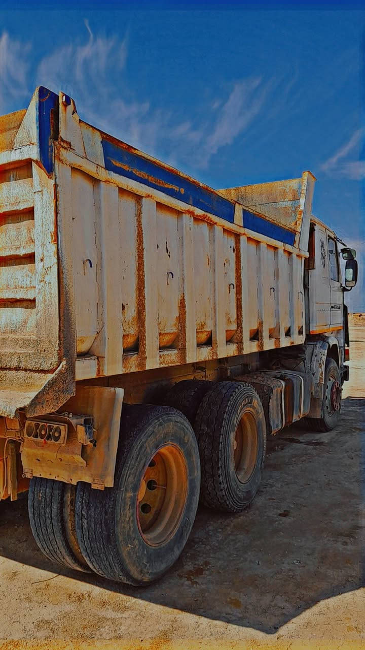 السلام عليكم 
قلاب ١١٣ موديل ١٩٩٢ سنكل عضله رقم دهوك شرط الوكاله 
السعر ١٢٠ اي استفسار خاص او على الواتس اب ***********
