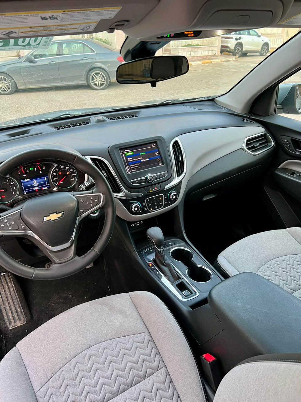 2024 CHEVROLET EQUINOX, LT

3GNAXUEG8RL299922
نمونة لة جواني يةك بارجة سبوغ بةس بونيت 
مواصفات ..LT
37–هزار روشتوة
رةقةم. كاتي. هيشتان نةشكاوة 
￼شوين هةولير 
***********
سعري. 140.  مجال. أربيل, العراق
