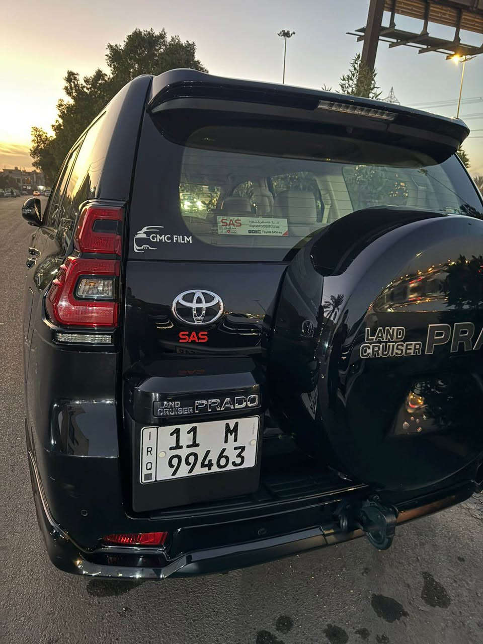 سلام عليكم برادو موديل 2021مدنايت السياره كفالة عامة من الصبغ او التبديل شركة ساز مغلفه ppfمراصفات سلايت  سبعه راكب بصمه شاشه كامره جلد ماشيه 63رقم بغداد باسمي بيع فقط بدون مراوس رايده 44الف يعني 4شدات و40ورقه مكان السياره بغداد نفق الشرطه للاستفسار ***********احمذ بغداد, العراق
