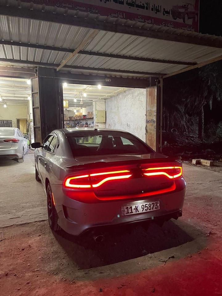 جارجر 15 أمريكي 
السيارة محدثه SRT
ماشيه 140 mi
مكينه وكير كفاله 
تخم تاير جديد حداده جديده السياره عليه ادامه كامله مانقصه برغي مامشتغله خط. رقم بغداد تحويل ثاني يوم
العنوان البصرة قضاء القرنه 
السعر 165$
***********مكلف بل نشر هاذه رقم صاحب السيارة
