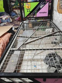 جربايه حديد عندي اثنين خشب للبيع نريد شراي يتصل 07819049813