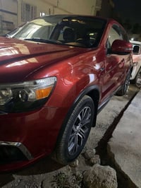 مسيوبيشي اوتلاندر سبورت (Outlander Sport) 2018  محرك 2000   كشنات مخمل...