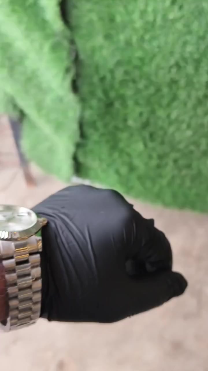 ‏طلعت لي ساعة رولكس داي ديت Rolex Day-Date
‏
‏تاريخ يومي وشهري 📆
‏كوالتي ماستر جدا عالي🔥
‏وزن ثقيل 🔥
‏لمعان وكوالتي رهيب 🔥
‏ضمان سنة كاملة 🙏🏻❤️
‏ختم رولكس ع سير
‏لون مميز جدا 🤍
‏واللمعان مالها واضح خرافي 🔥
‏تجي معاها علبة وعلاكه ماركة رولكس
‏ما اعرف سعرها قيم و اخذ 🙏🏻❤️


**إذا كنت صاحب هذا الإعلان وتريد حذفه لأي سبب، رجاءا أرسل رسالة إلى الدعم الفني**