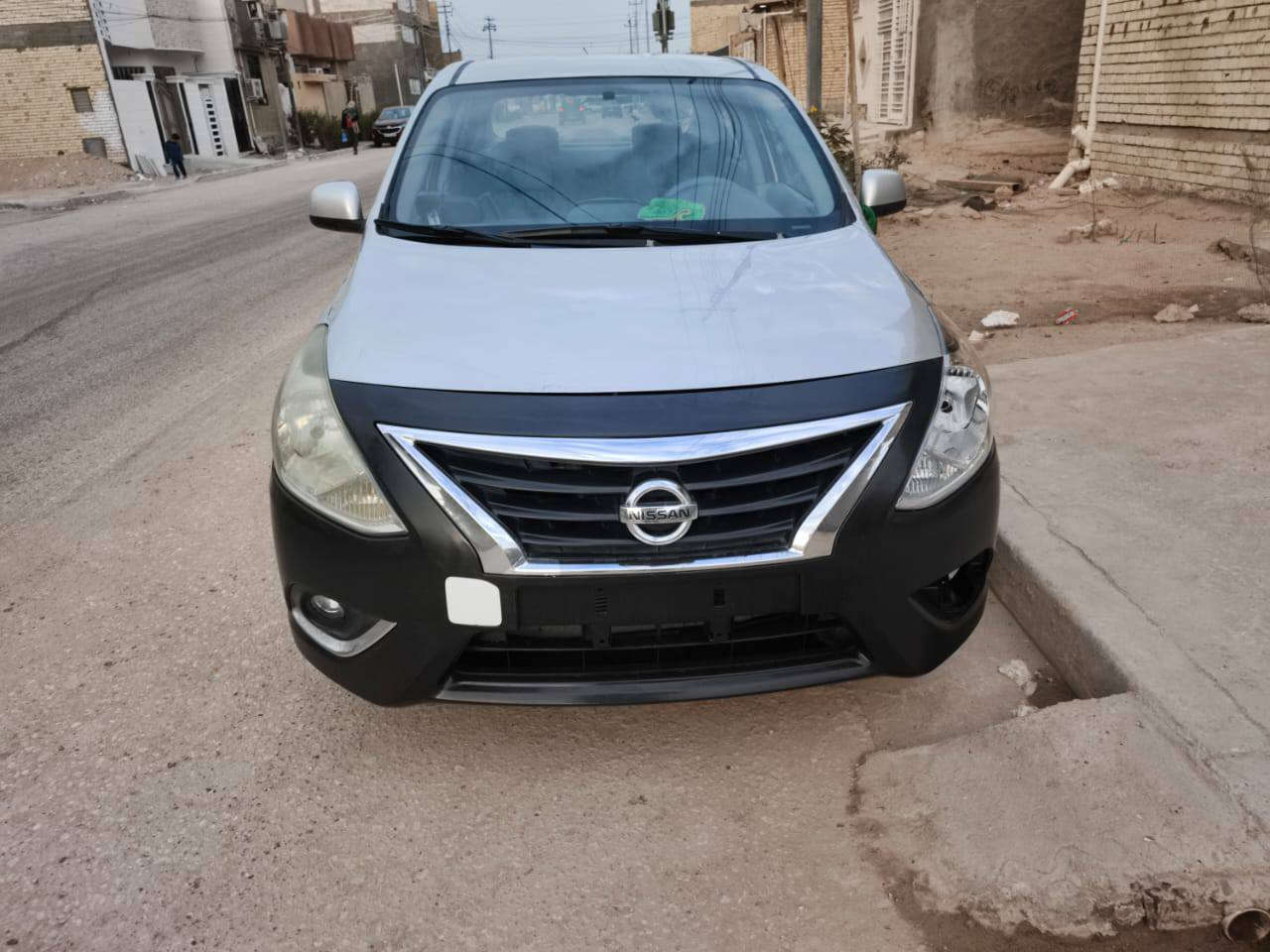 السلام عليكم للبيع نيسان صني هندي فول موديل 2016 الاستفسار اكثر الاتصال على الرقم***********
***********
