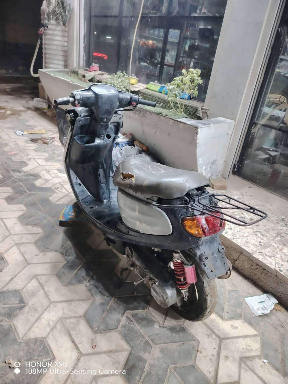 سلام عليكم بطه كربلاء للبيع المكينه  مفتوح ناعمه حلوه الدراجه مال كسبه عله باب الله السعر 150 او بيه مجال للطيبين للاستفسار *********** واتساب العنوان نجف شارع المطار القديم
