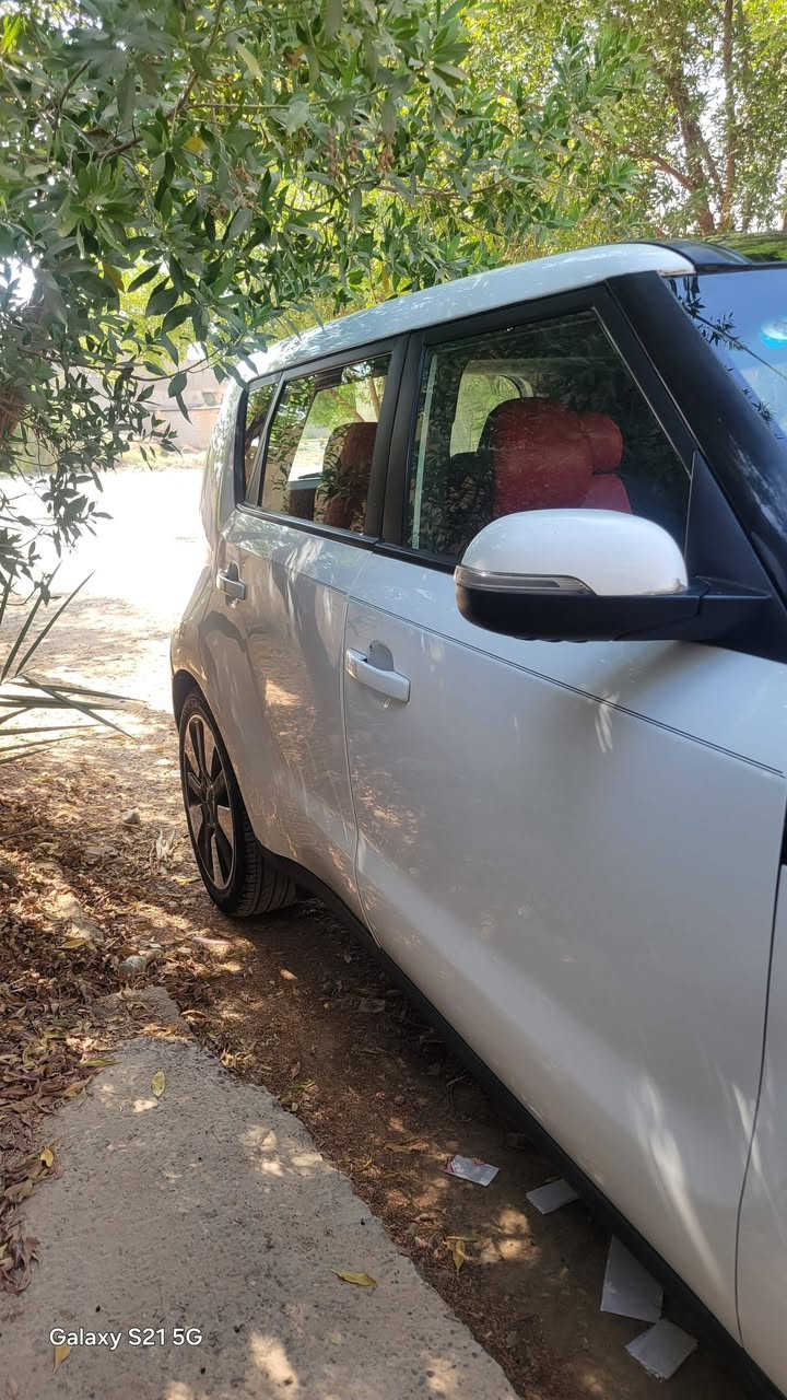 سلام صول موديل 2015وارد امريكي بيه طخطخات صغيره ومرتبه سياره حلوه مواصفات فتحه تحكمات جهتين شاشه كبيره  سويج  سستم صوت اشايره بلمري   بطاريه جديده تايرات وسط  السياره بدون دواخل  السعر120 ورقه وبيه مجال او مراوس بكورلا


**إذا كنت صاحب هذا الإعلان وتريد حذفه لأي سبب، رجاءا أرسل رسالة إلى الدعم الفني**