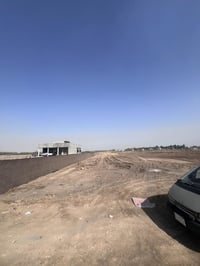 أرض للبيع • دونم • واسط العزيزية