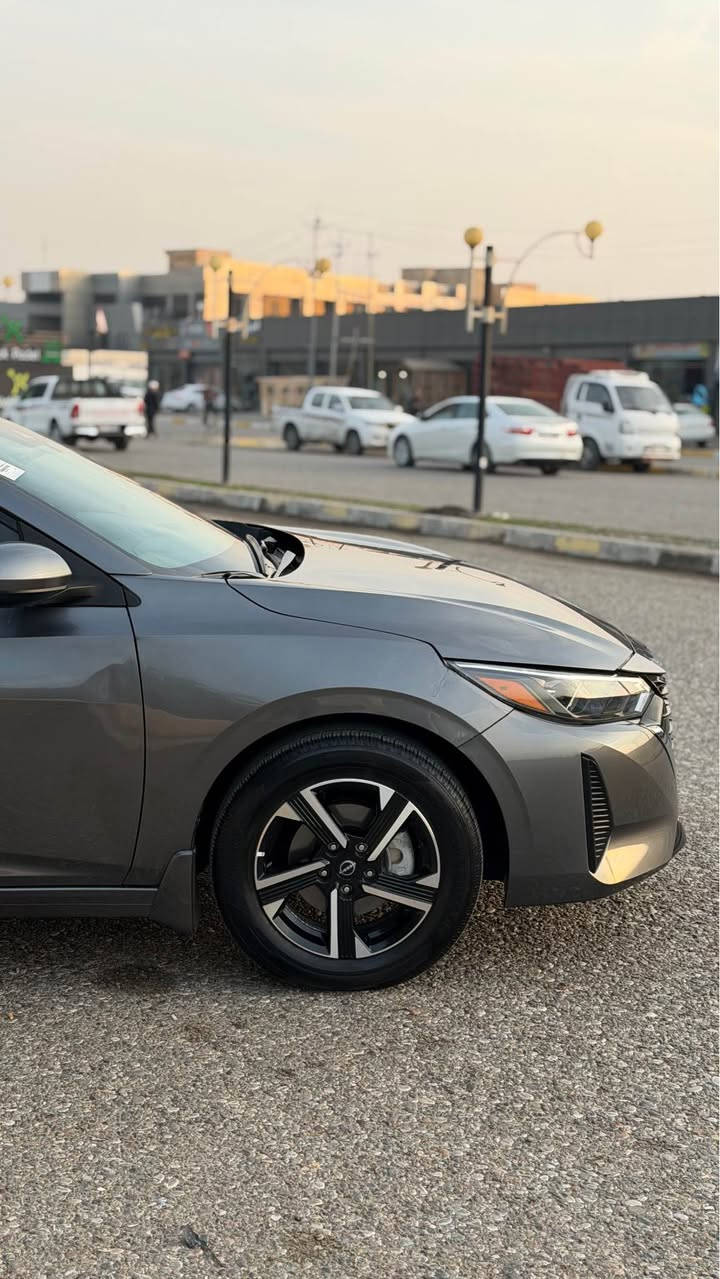 نيسان سنتره  SVموديل 25 دخول جديده بعدها كاتي ماشيه 3 الف فقط بيها بونيد صبغ  وتصليح بطانه شاصي بشرط ايرباك راجع سستم وسعرها مناسب 135 ورقه العنوان كركوك *********** صور الحادث بلمنشور كركوك, العراق
