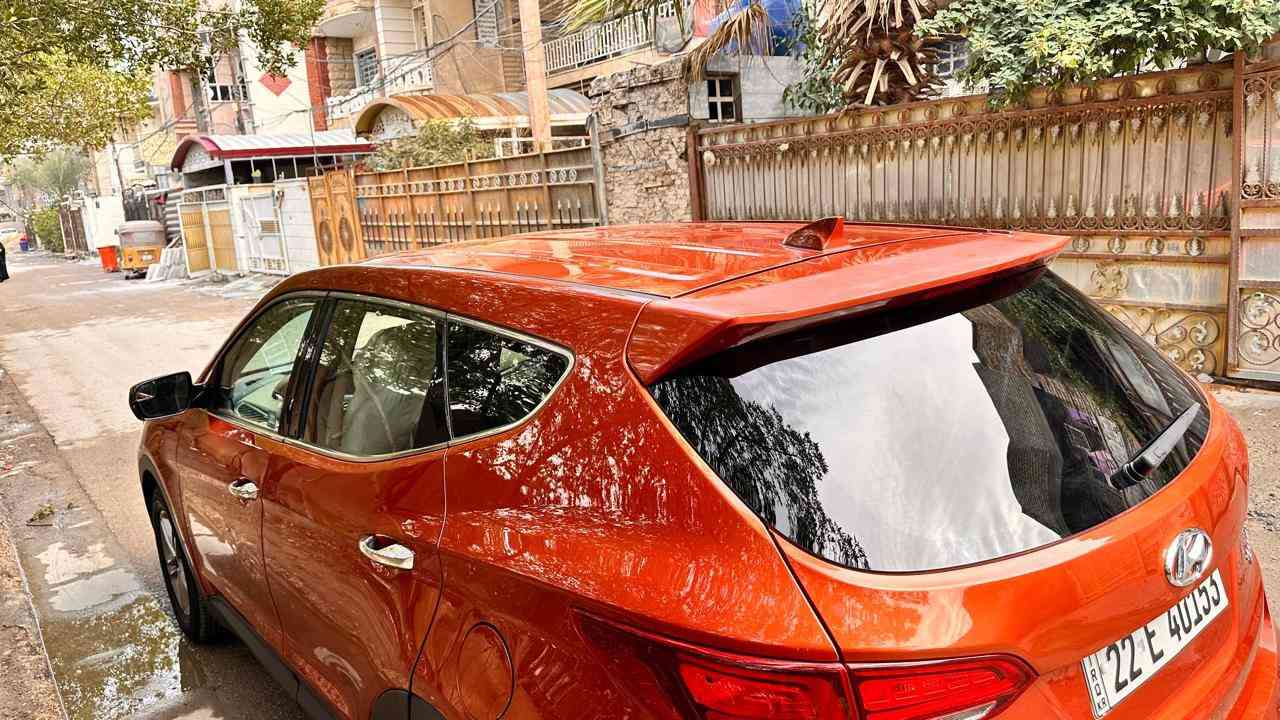 هونداي سنتافي موديل 2017 وارد امريكي داخلة كلين طخة صغيرة بالدعامية الامامية وصور الحادث موجودة وهنا بالعراق صار بيه صبغ بالجاملغ الامامي وبارد باب السائق السيارة ماشية 116 ميل السيارة جاهزة ومابيه نقص السعر 150$ وبيه مجال بسيط مكاني بغداد البلديات
السيارة رقم اربيل  تحويل او وكالة  ***********
