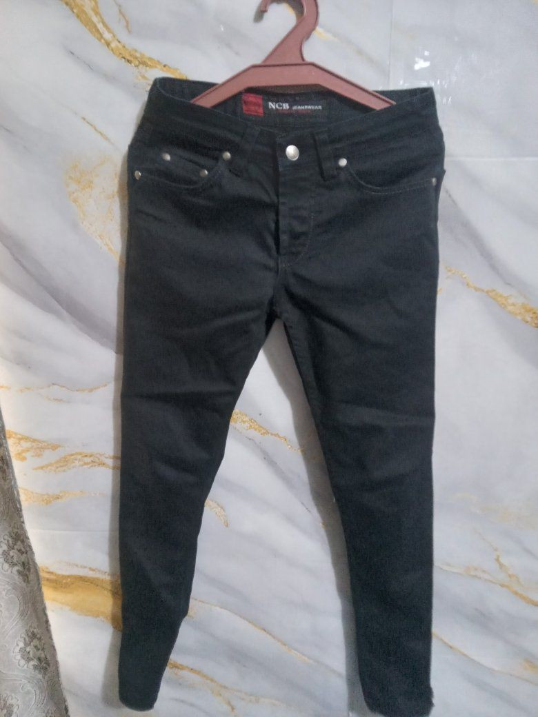 السلام عليكم ملابس للبيع سعر الواحد ١٠٠٠٠ تحياتي لأهل الكروب


**إذا كنت صاحب هذا الإعلان وتريد حذفه لأي سبب، رجاءا أرسل رسالة إلى الدعم الفني**