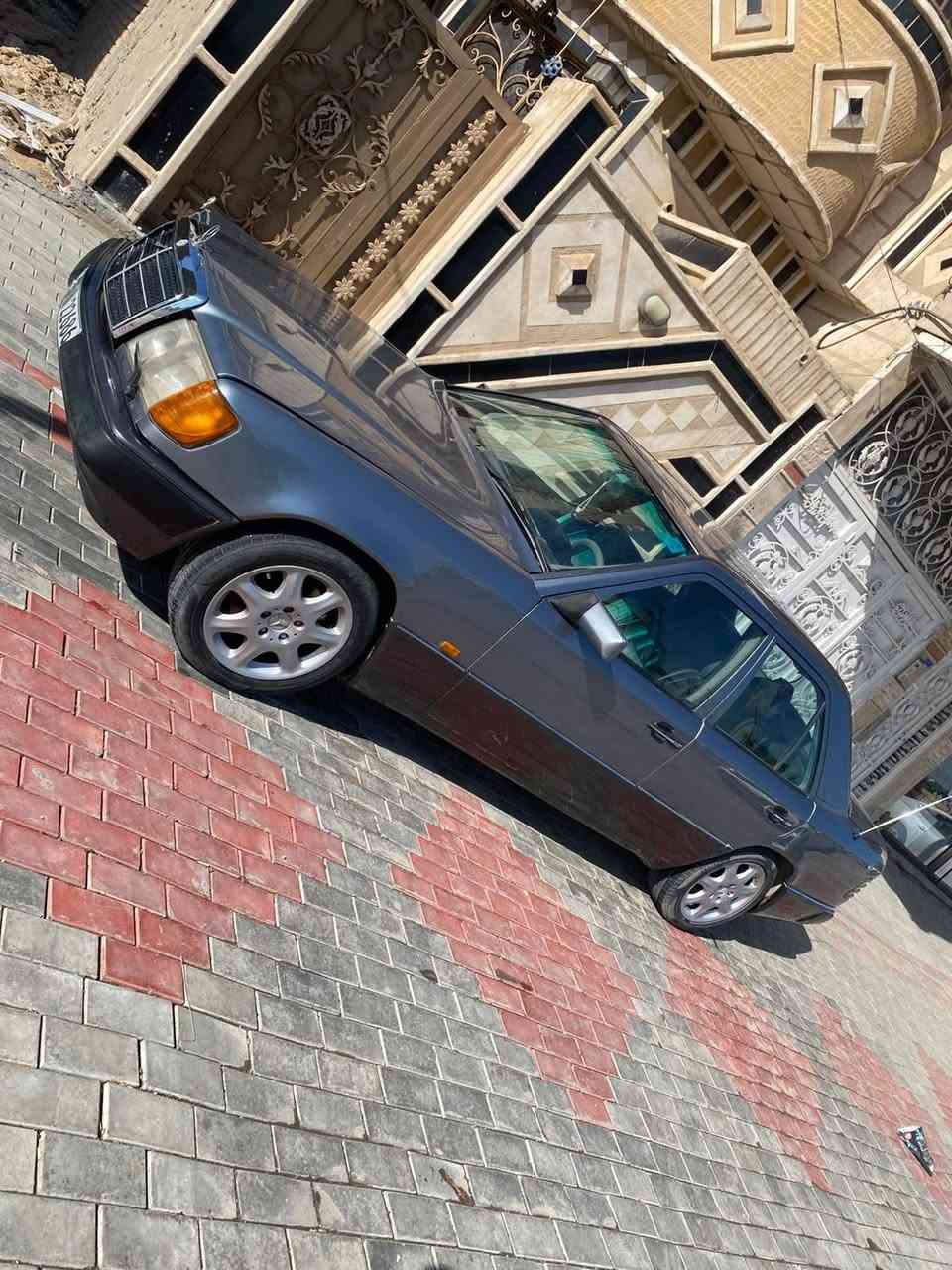 ‏ مارسيدس دب 124
موديل 1987 محدث 94  محرك 3000 VVt-i مكينة كير مكفولات رقم انكليزي جديد دولي سنوية هزه فحص مروري جديد  بسمي شرط التحويل ، قواعد دبلات بلاديات حدادية 80بالميه بدون ضرر صبغ عام جمالية سلايت طكتين شغالة تبريد  شغال تايرات جديد  كهربائيات كلها شغاله كشنات كهرباء لايت زنون شرط اصلي فيت بم جديد تبريد شغال غرفة تخبل شرط النظافه سعر ٦٨ وبيها مجال العنوان الديوانية...
للأستفسار على الرقم *********** بي واتساب
